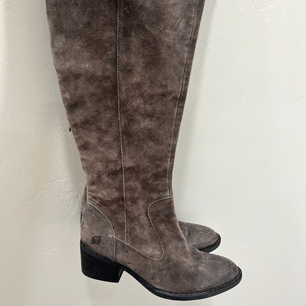 KNEE HIGH BOOTs- BORN SUEDE